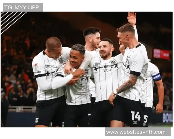 哈德斯菲尔德与利兹联激战正酣谁能在这场对决中笑到最后