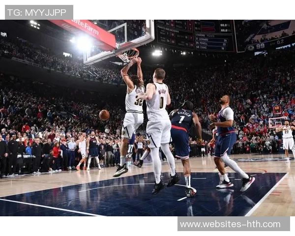 掘金与快船精彩对决全场回放重温比赛高潮与精彩瞬间