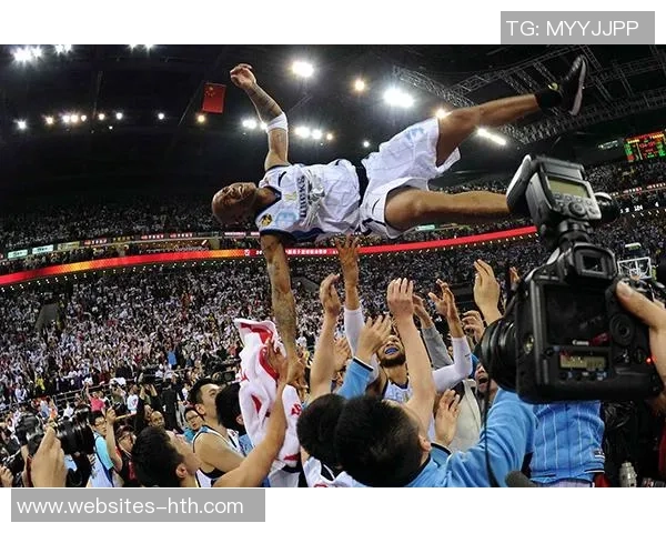 本泽马:从球场传奇到人生新篇章的精彩旅程 本泽马:从球场传奇到人生新篇章的精彩旅程